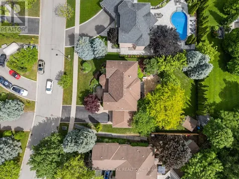 37 Nevada Crescent Vaughan ON L6A 2V5