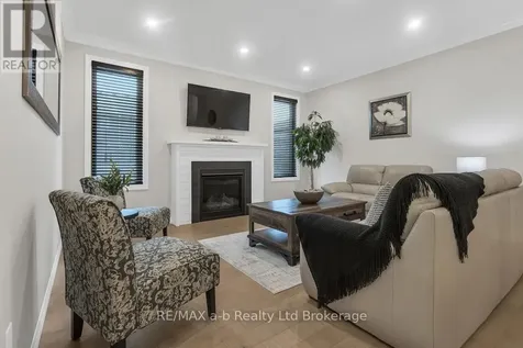 41 Lowrie Crescent Tillsonburg ON N4G 0H5
