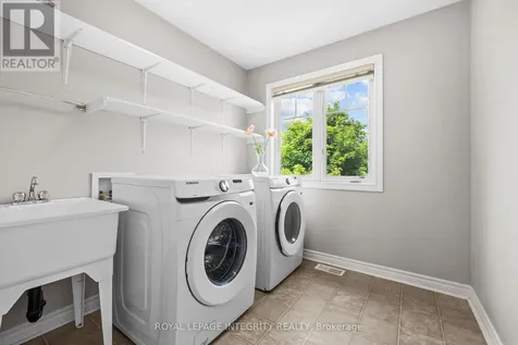 2514 Stone Cove Crescent Ottawa ON K2J 0T3