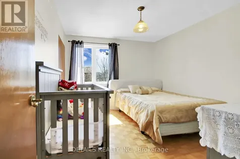 2876 Tresa Court Ottawa ON K1T 2H1