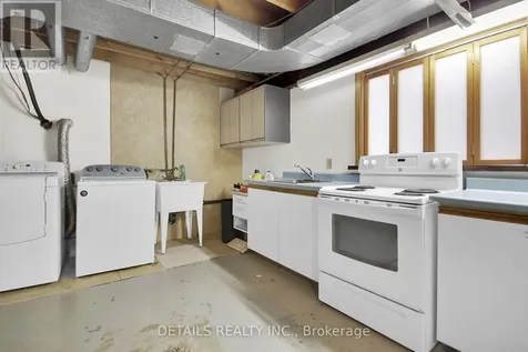 2876 Tresa Court Ottawa ON K1T 2H1