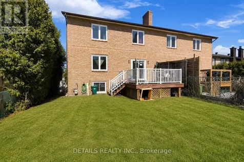 2876 Tresa Court Ottawa ON K1T 2H1