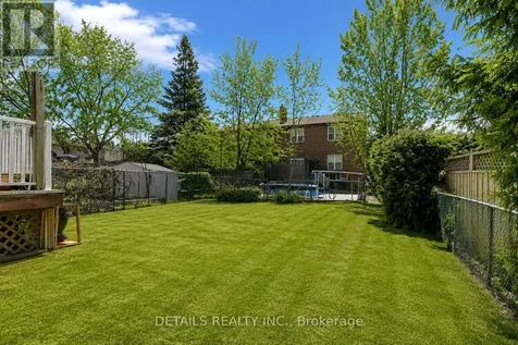 2876 Tresa Court Ottawa ON K1T 2H1