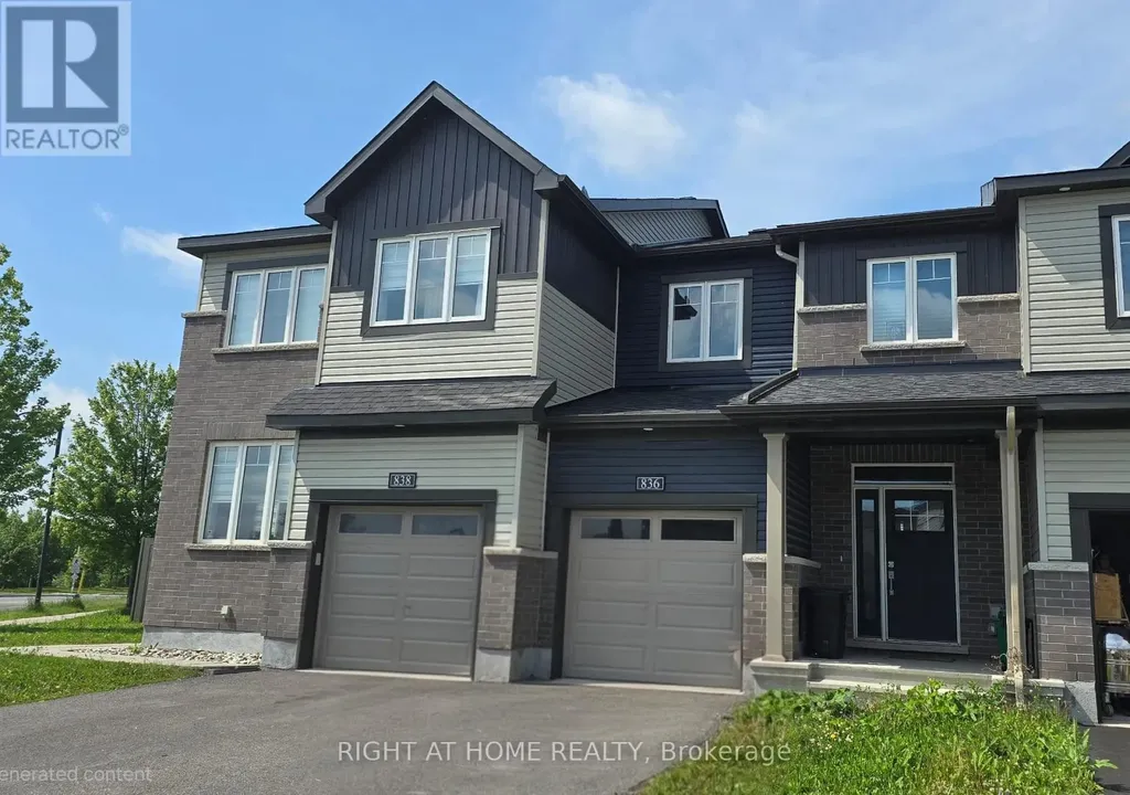 836 Dynasty Street West Ottawa ON K4A 4T7