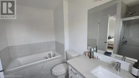 836 Dynasty Street West Ottawa ON K4A 4T7