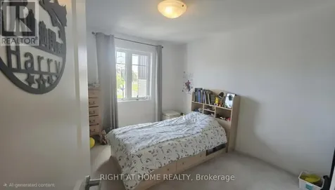 836 Dynasty Street West Ottawa ON K4A 4T7