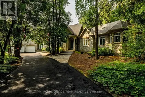 6196 Deermeadow Drive Ottawa ON K4P 1M9