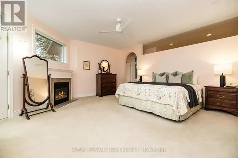 6196 Deermeadow Drive Ottawa ON K4P 1M9