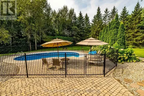 6196 Deermeadow Drive Ottawa ON K4P 1M9