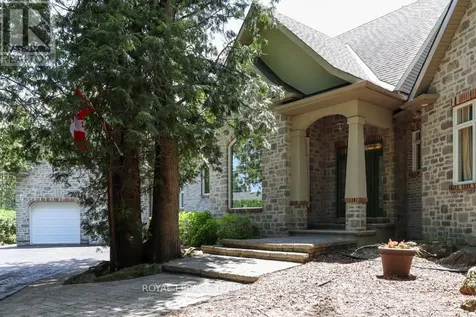 6196 Deermeadow Drive Ottawa ON K4P 1M9