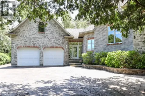 6196 Deermeadow Drive Ottawa ON K4P 1M9