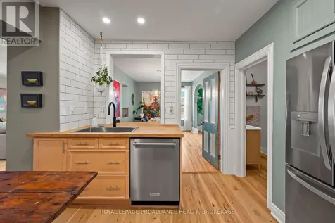 145 Charles Street North Gananoque ON K7G 1T9