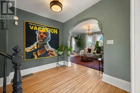 145 Charles Street North Gananoque ON K7G 1T9