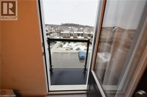 599 Goldenrod Lane Kitchener ON N2R 0L7