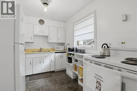53 Sixth Avenue Kitchener ON N2C 1P9