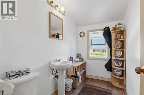 53 Sixth Avenue Kitchener ON N2C 1P9