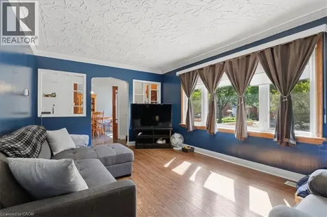 53 Sixth Avenue Kitchener ON N2C 1P9
