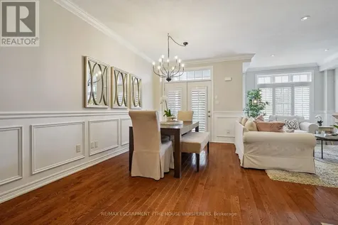 181 Plains Road West Burlington (bayview) ON L7T 0B1