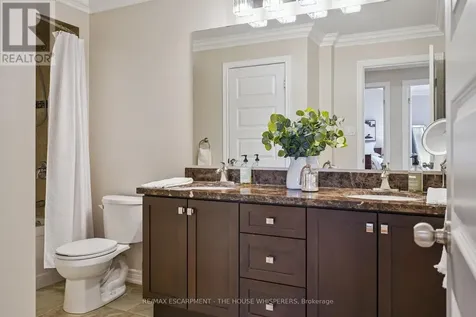 181 Plains Road West Burlington (bayview) ON L7T 0B1