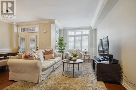 181 Plains Road West Burlington (bayview) ON L7T 0B1