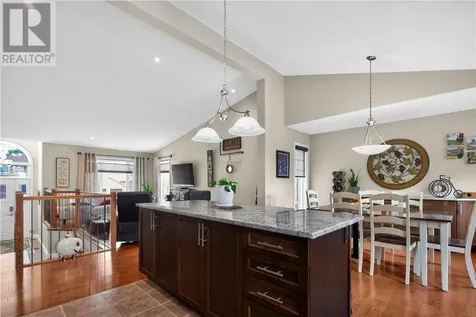 124 Bayside Crescent Sudbury ON P3B 0B9