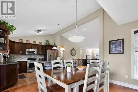 124 Bayside Crescent Sudbury ON P3B 0B9
