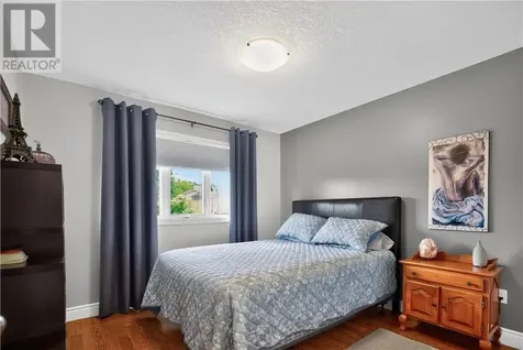 124 Bayside Crescent Sudbury ON P3B 0B9