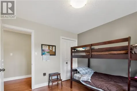 124 Bayside Crescent Sudbury ON P3B 0B9