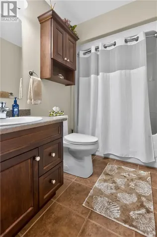124 Bayside Crescent Sudbury ON P3B 0B9