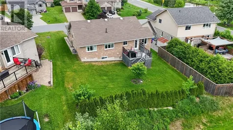 124 Bayside Crescent Sudbury ON P3B 0B9