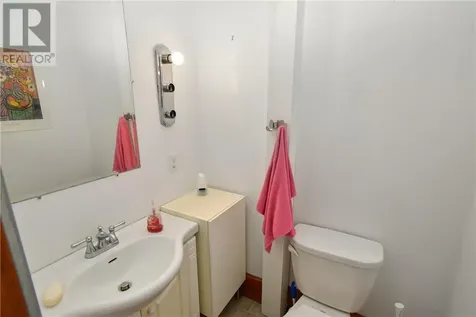 257 Lloyd Street Sudbury ON P3B 1N4
