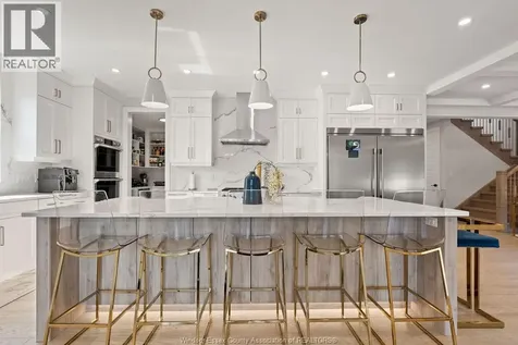 258 Xavier Circle Lakeshore ON N8N 0J3