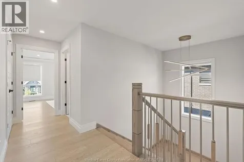 258 Xavier Circle Lakeshore ON N8N 0J3