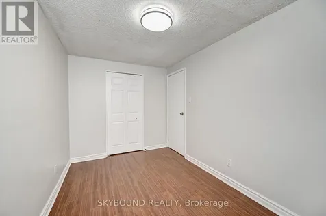 48 Cluthe Crescent Kitchener ON N2P 1M8