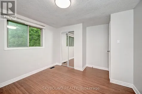 48 Cluthe Crescent Kitchener ON N2P 1M8