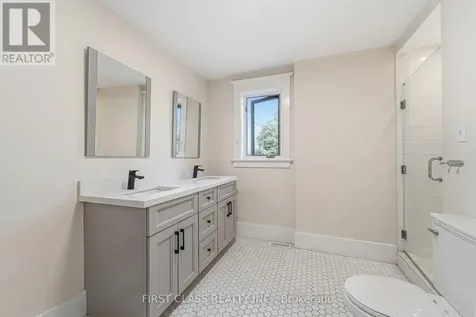 424 Concession Rd 8 East Hamilton ON L0P 1B0