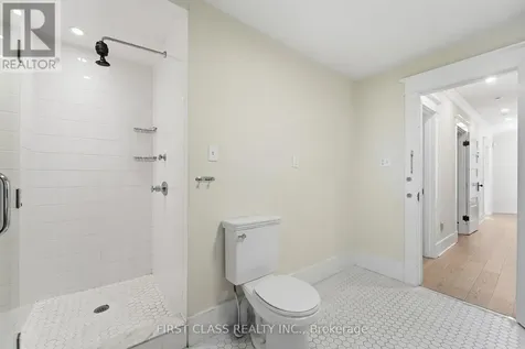 424 Concession Rd 8 East Hamilton ON L0P 1B0