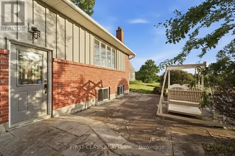 424 Concession Rd 8 East Hamilton ON L0P 1B0