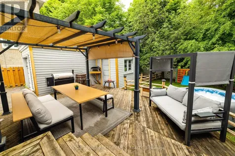 571 Churchill Avenue North Ottawa ON K1Z 5E6