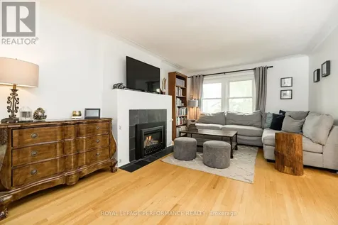 571 Churchill Avenue North Ottawa ON K1Z 5E6