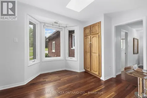 7039 Quinnfield Way Ottawa ON K4P 1B7