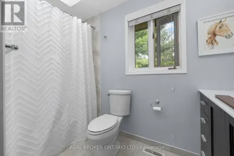 7039 Quinnfield Way Ottawa ON K4P 1B7