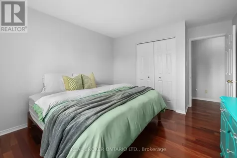 7039 Quinnfield Way Ottawa ON K4P 1B7