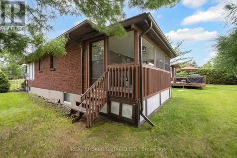 7039 Quinnfield Way Ottawa ON K4P 1B7