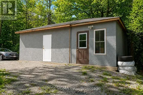 8122 Laidlaw Avenue Ramara ON L0K 2B0