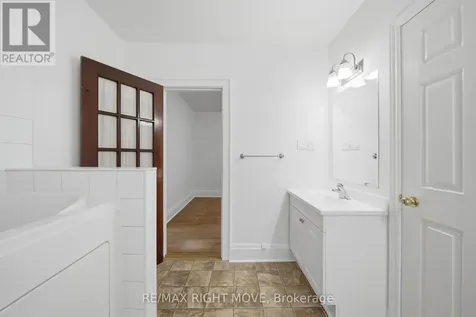 108 West Street North Orillia ON L3V 5C3