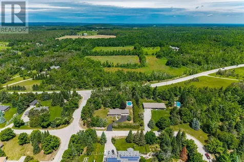 2 Greenshields Crescent Oro-medonte ON L0L 1T0