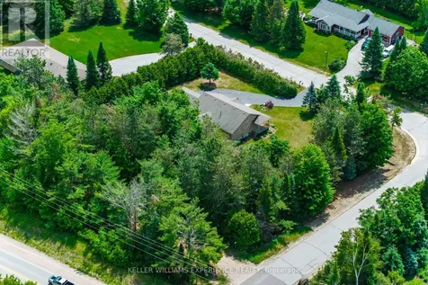 2 Greenshields Crescent Oro-medonte ON L0L 1T0