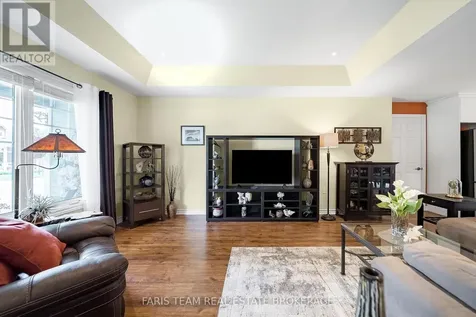 1 Bay Moorings Boulevard Penetanguishene ON L9M 1E7
