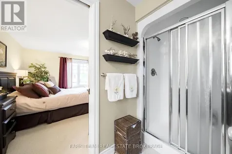1 Bay Moorings Boulevard Penetanguishene ON L9M 1E7